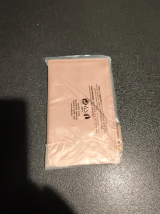 Pochette L'Oreal Paris Nuova