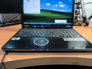 Portátil Packard Bell Negro