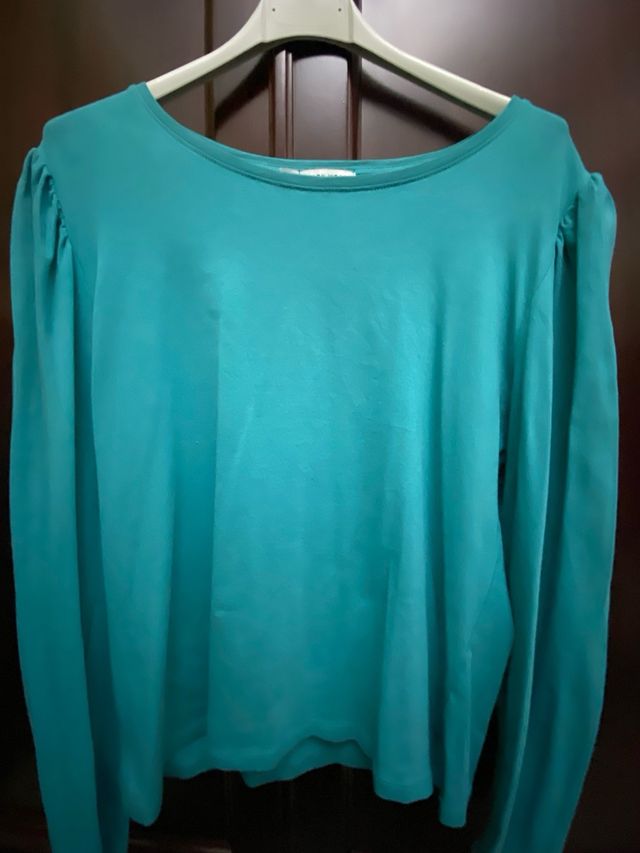 Camiseta EASY WEAR M hombros fruncidos