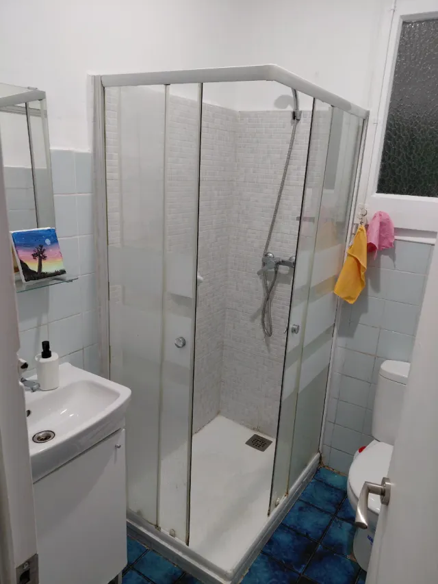 Habitación en alquiler  de20 Noviembre