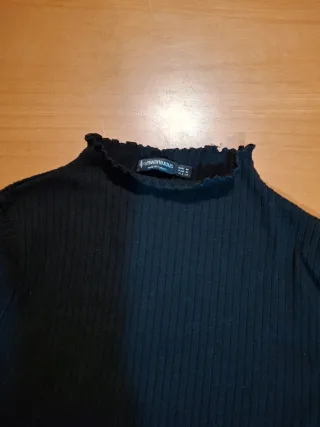 Jersey Stradivarius canalé cuello alto T/M