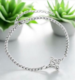 Pulsera Nudo de Bruja Plata