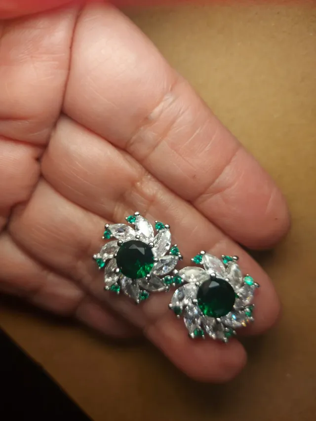 Pendientes Flor Cristales Verdes y Plateados