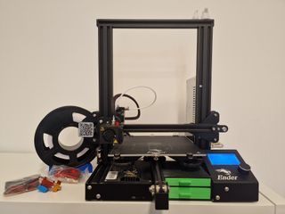 Stampante 3D Ender 3 funzionante