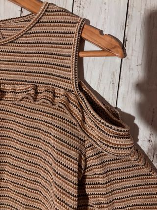 Top manga larga con hombros descubiertos Talla S-M