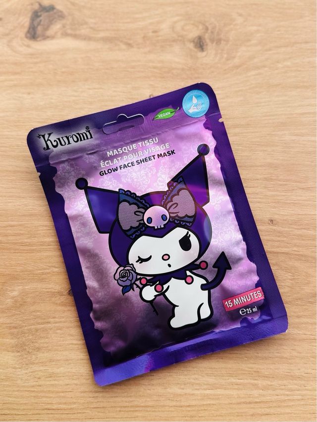 Set Kuromi: Bolso, Cepillo y Mascarilla Facial