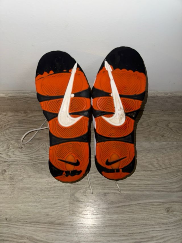 Nike Air More Uptempo 42,5 Negro/Naranja