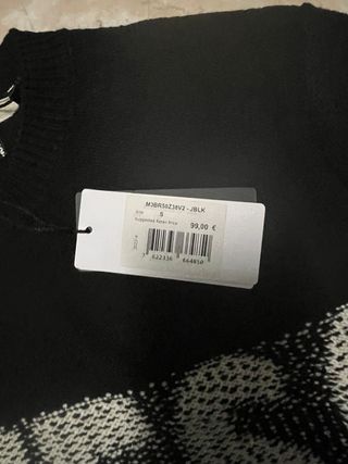 Jersey Guess Negro con Logo Brillante