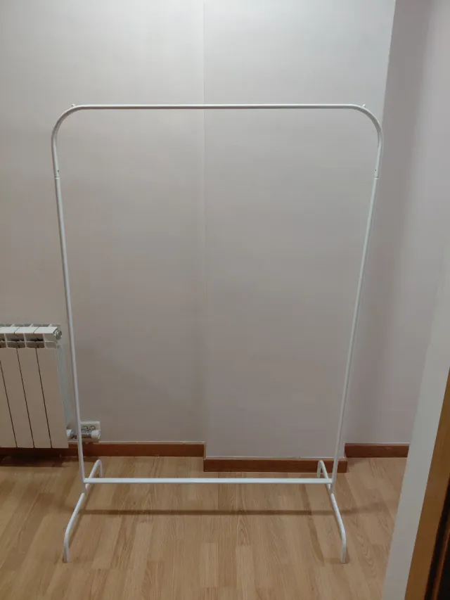 2 portabiti IKEA per vestiti