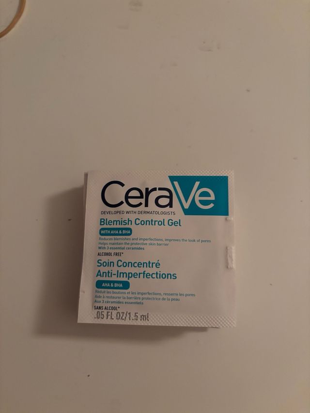 16 sobres CeraVe Gel Control Imperfecciones