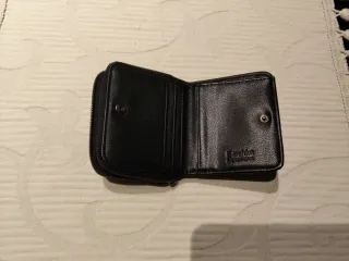 Cartera Bershka Menswear Negra