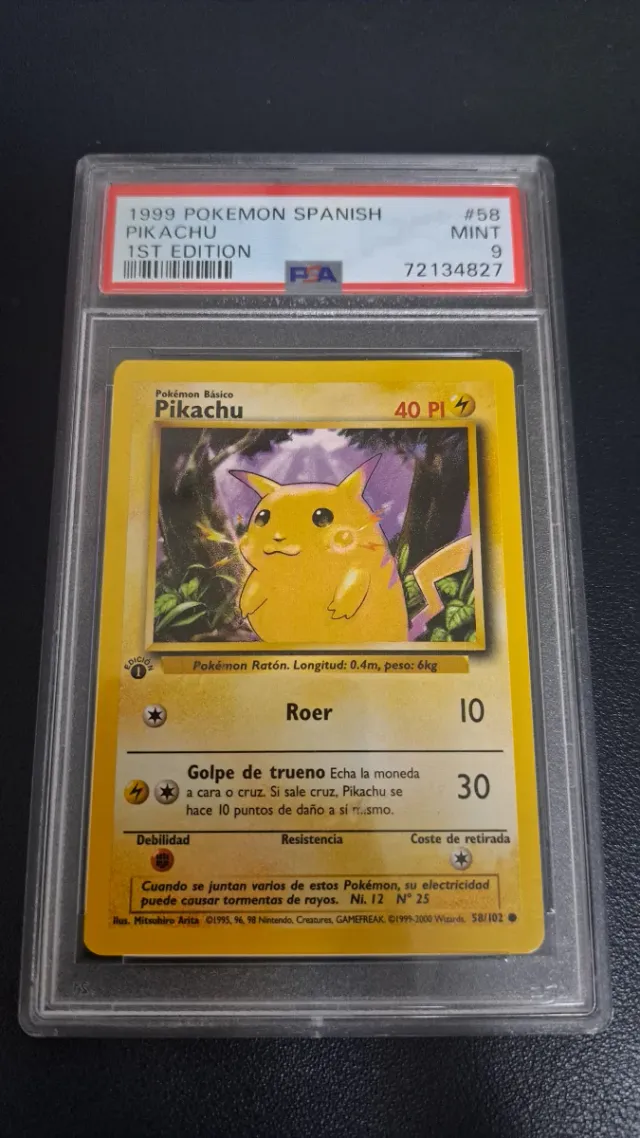Pikachu 1st Edition Español PSA 9