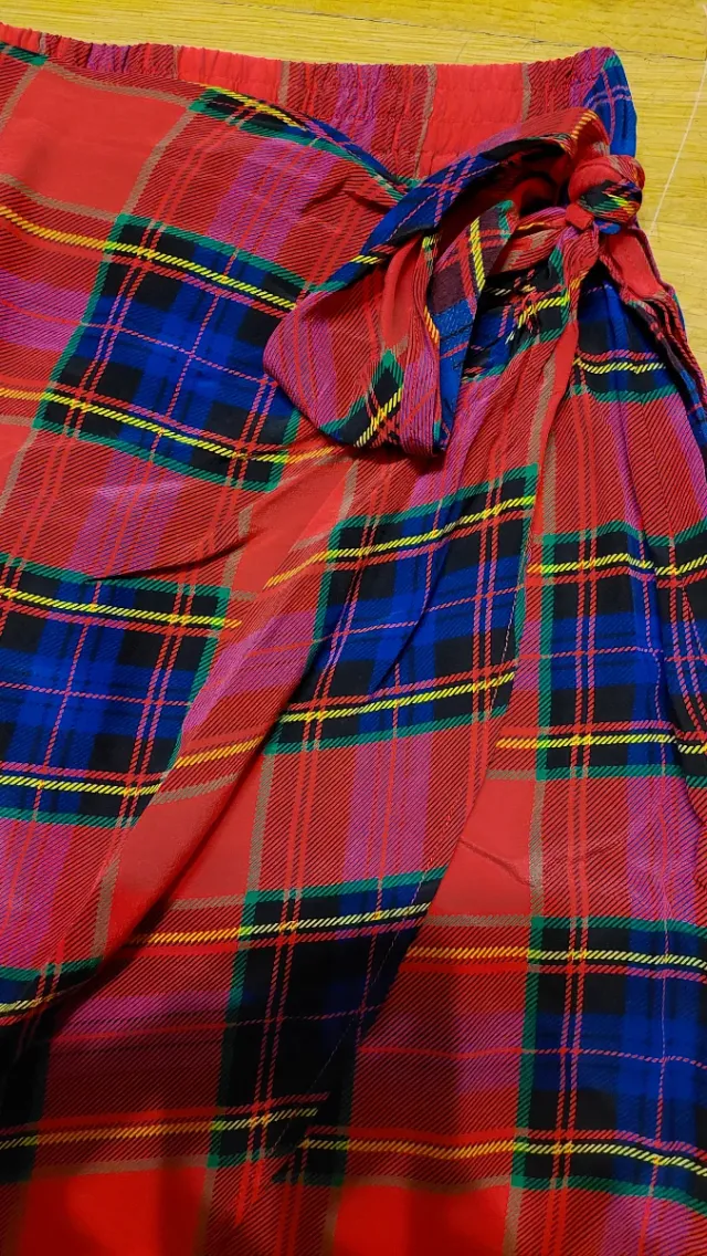 Gonna con nodo e stampa a quadri multicolore taglia unica