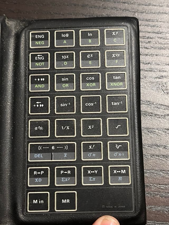 Calculadora Científica Casio fx-411 solar