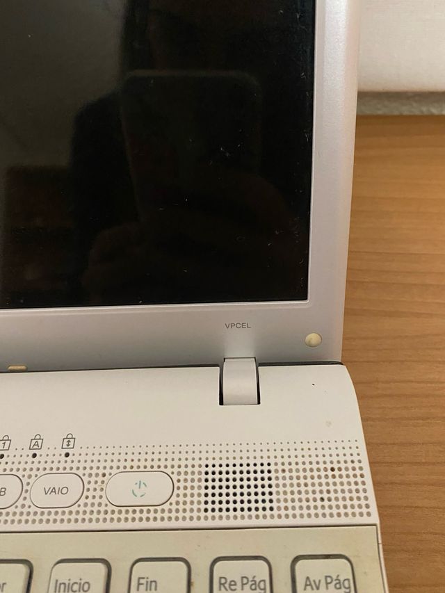 Portátil Sony VAIO Blanco con cargador original