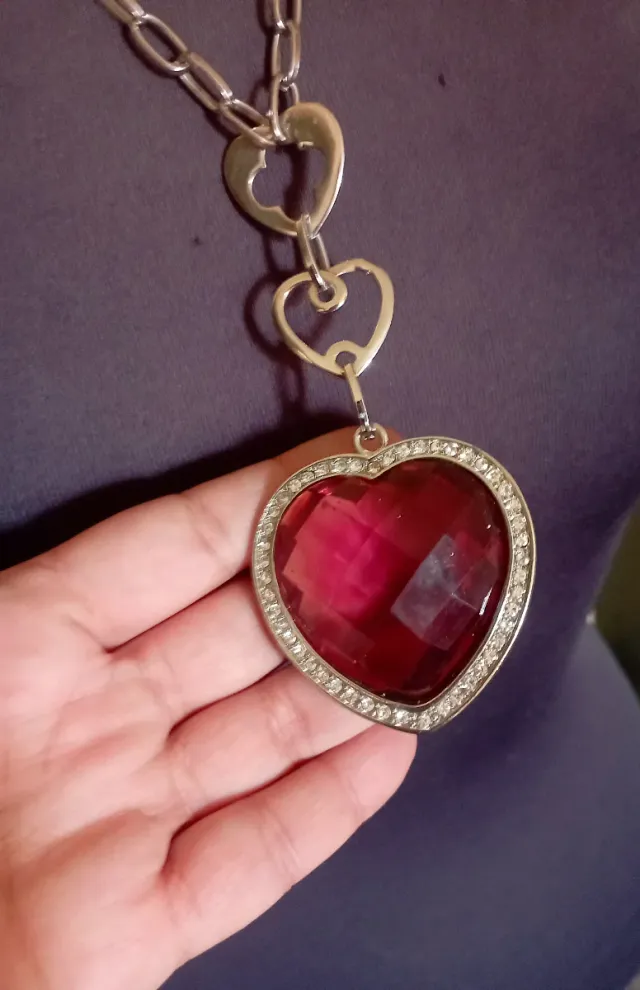 Collana con ciondolo cuore grande a zircone marron