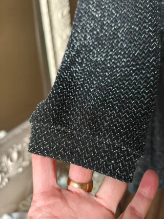 Vestido plateado brillante manga larga