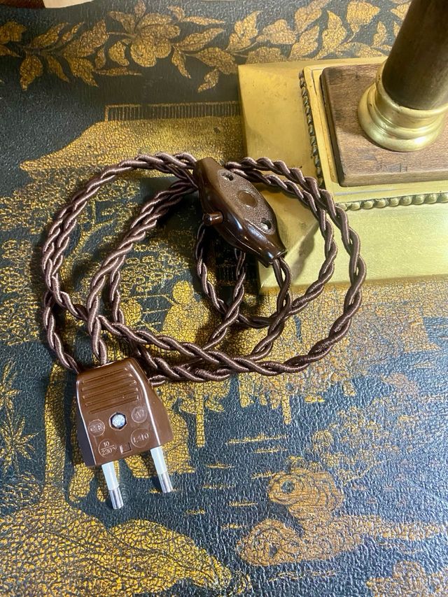 Lámpara doble columna estilo Imperio