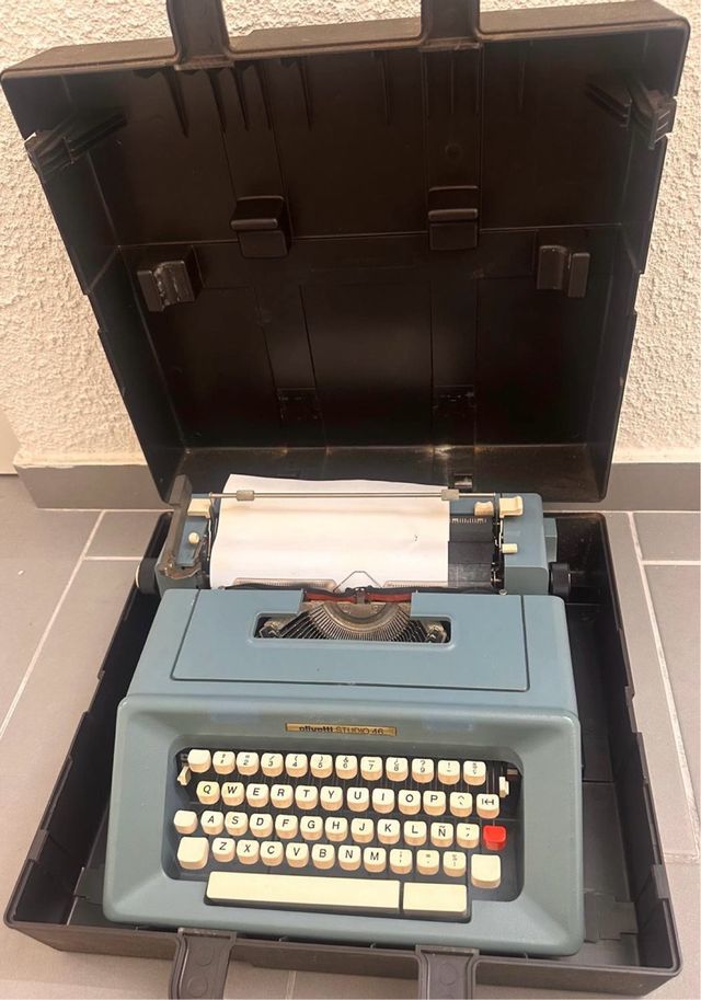 Olivetti Studio 46 Máquina de Escribir Azul