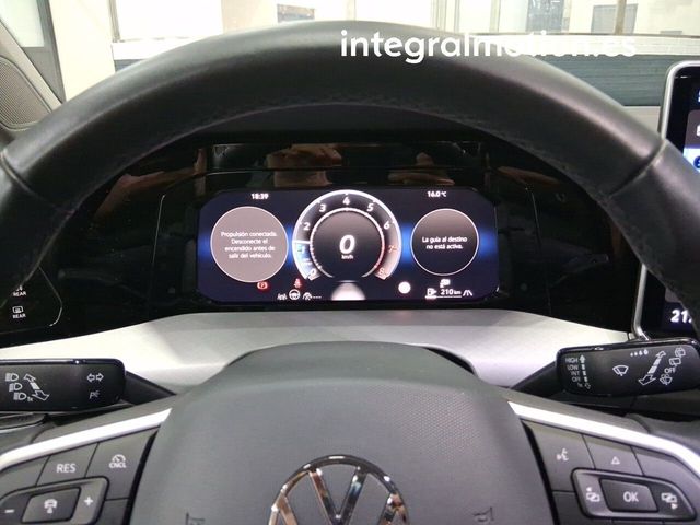 Volkswagen Golf "Más" 1.5 TSI 85kW (115CV)