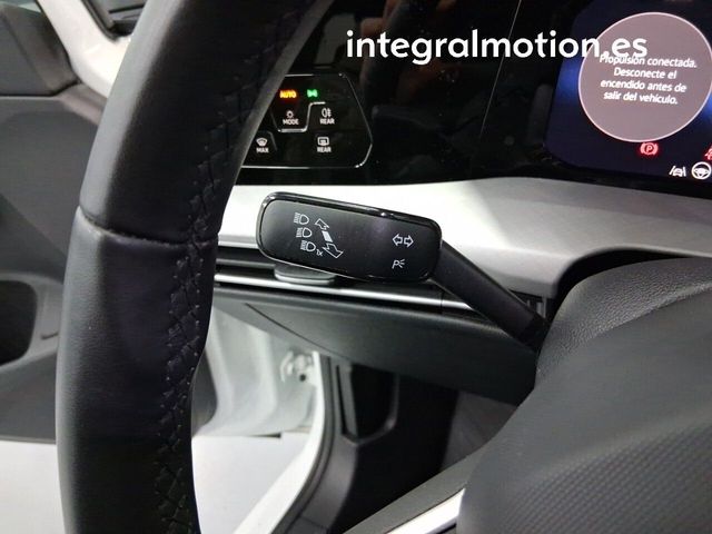 Volkswagen Golf "Más" 1.5 TSI 85kW (115CV)