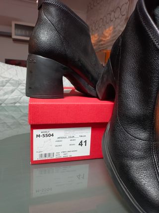 Botines Wonders Mujer Negro