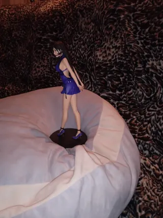 Figura Tifa Final Fantasy Static Arts Dress