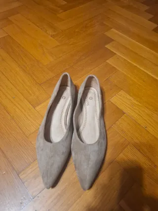 Bailarinas ante beige Zalando Talla 37.