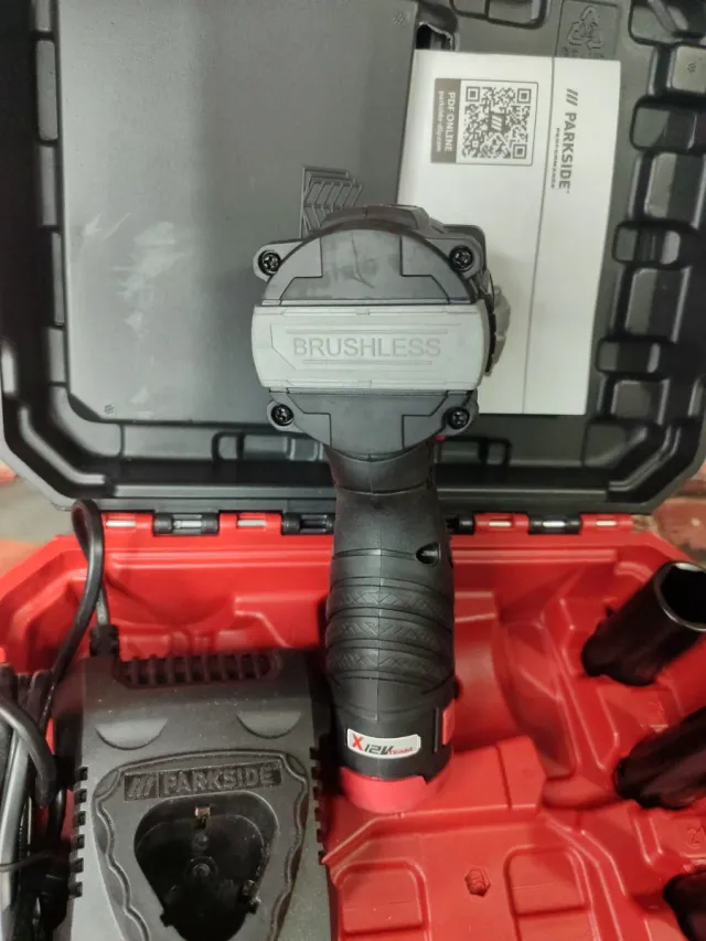 Atornillador de impacto Parkside 12V