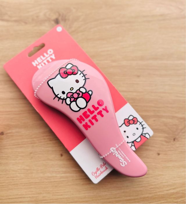 Cepillo Hello Kitty y Kuromi