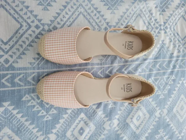 Cuñas Kids Beige y Rosa Talla 35