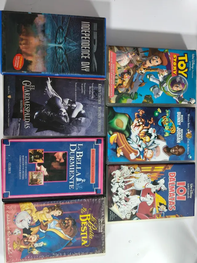 Lote VHS Coleccionista: Disney y Clásicos