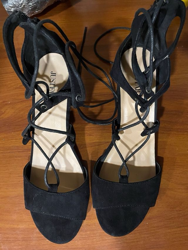 Zapatos Justfab Negros con tacones