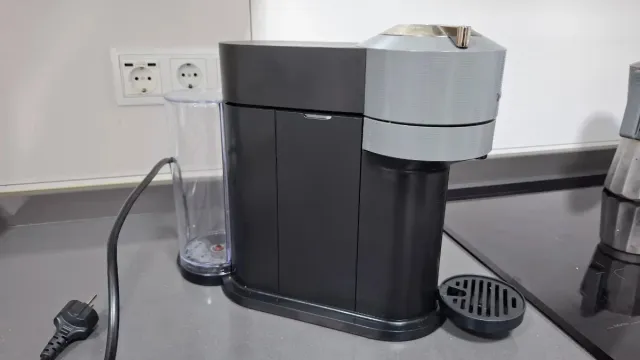 Cafetera Nespresso Vertuo DeLonghi