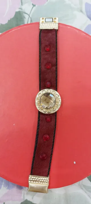 Bracciale donna con pietre rosse e oro
