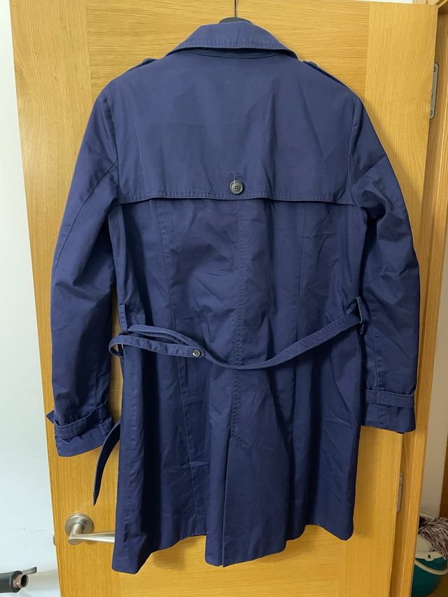 Pack 2 Gabardinas: Negra Italiana y Azul Zara