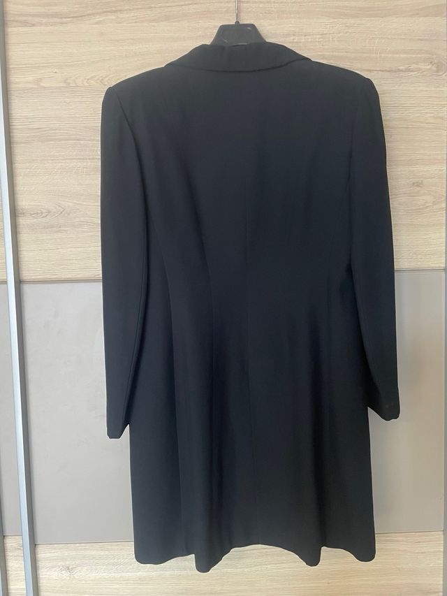 Pack 2 Gabardinas: Negra Italiana y Azul Zara