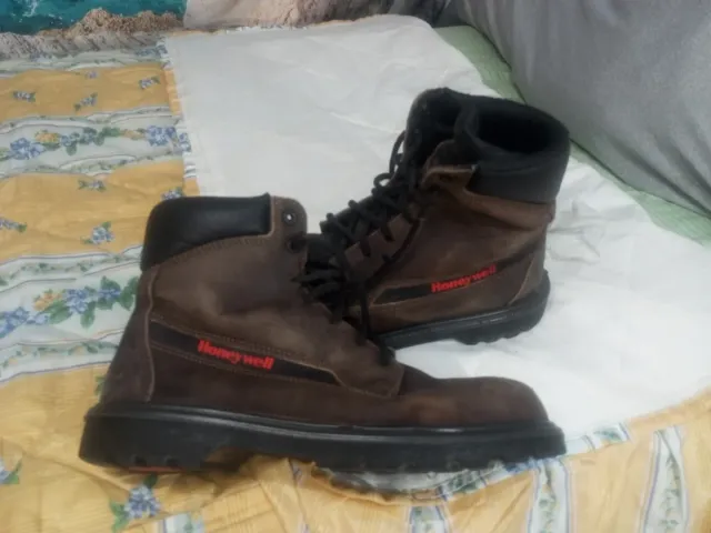 Botas de trabajo marrones