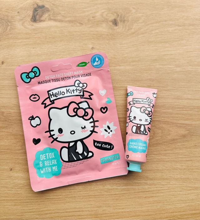 Set Hello Kitty Mascarilla y Crema de Manos