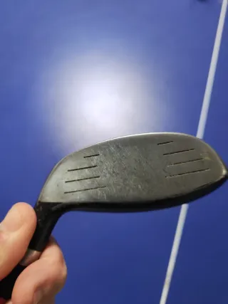 Palos de golf junior: putter e híbrido 4