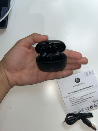 Auriculares inalámbricos HP H10J negros