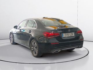 Mercedes Clase A 200 Sedán