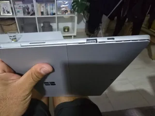 Microsoft Surface Pro 7+