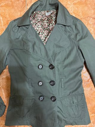 Gabardina verde mujer