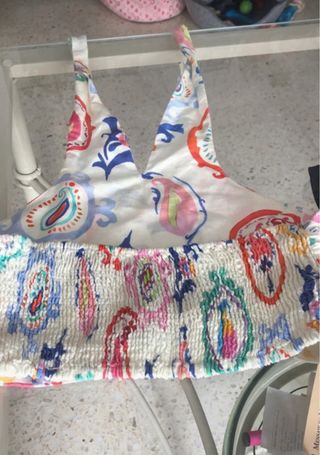 Top anudado cuello lino estampado