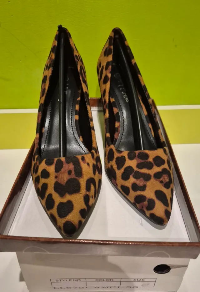 Zapatos de tacón leopardo talla 38