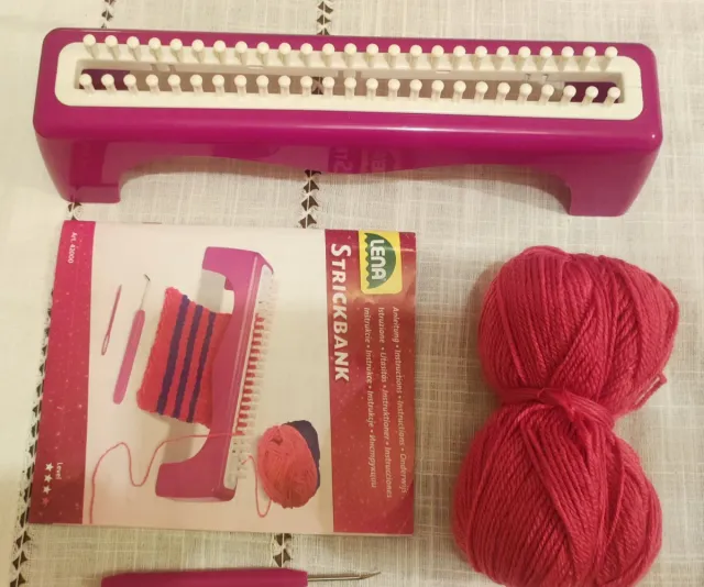 Tejedora de juguete LENA Strickbank