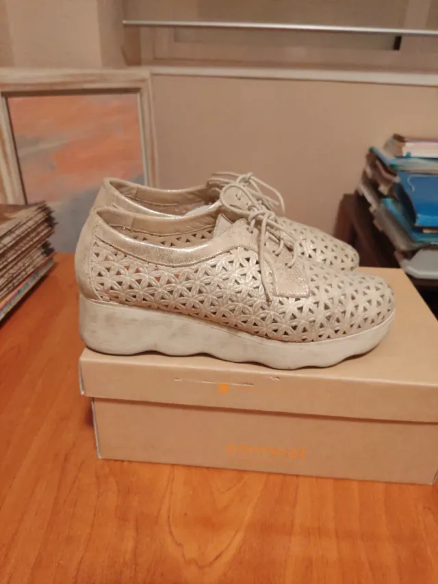 Zapatos Pitillos Piel Beige/Oro