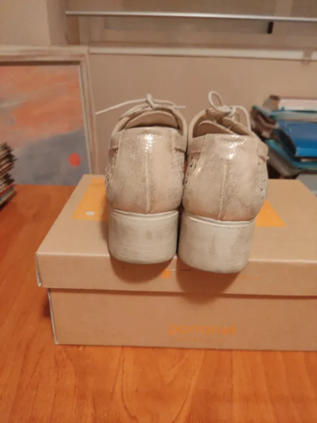 Zapatos Pitillos Piel Beige/Oro