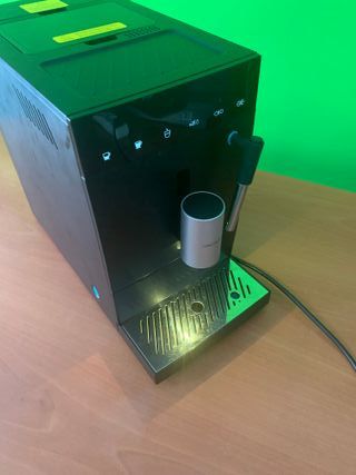 Superautomática Cecotec Cremmaet Compact Steam